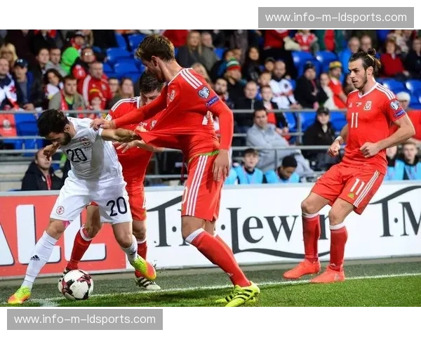 潘帕斯雄鹰遭遇铁血守望：当梅西遇上亚松森的红色屏障，谁能主宰南美之巅？